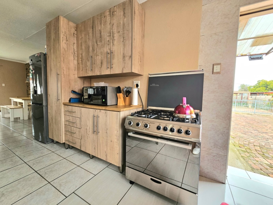 3 Bedroom Property for Sale in Miederpark North West
